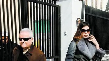 Irinel a luat-o pe Monica pentru a-i face un copil?