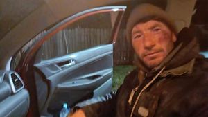 Povestea dureroasă a lui Viorel din Bălcești: "În loc de mâncare, mi-a dat bătaie!"