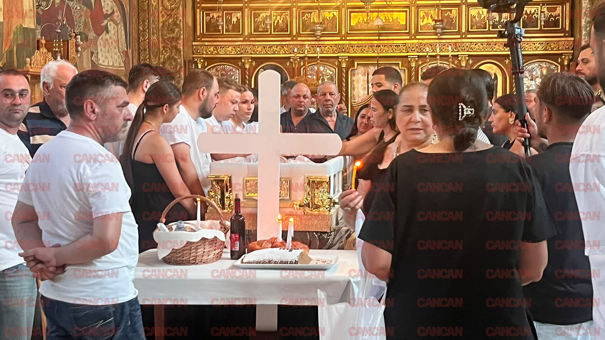 Tudor Spoitoru, condus pe ultimul drum de zeci de oameni. Gestul sfâșietor făcut de familie înaintea despărțirii definitive