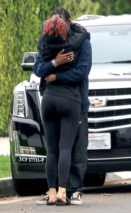 Kylie Jenner este însărcinată! Ce sex va avea bebeluşul