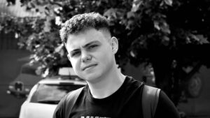 Dănuț, tânărul ars de viu în accidentul din Iași, a fost înmormântat. Iubita lui a postat imaginile durerii