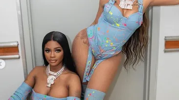 Cum a dat de înteles o celebră cântăreață că este gravidă. Brațara de la mână a dat-o de gol