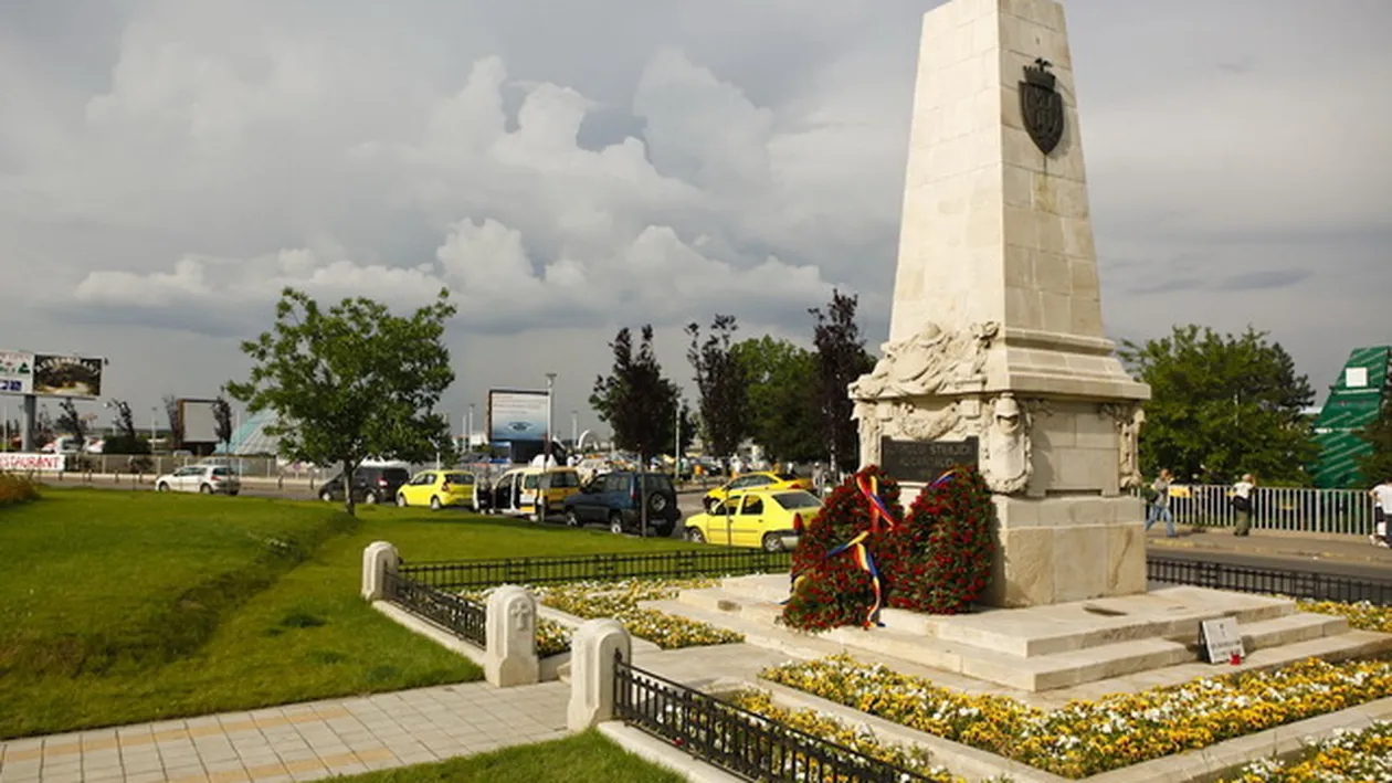 Cum arata Ultimul Strajer al Capitalei E mort de beat si ne apara cu un bolovan!