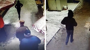 Noi imagini cu autorul jafului de la banca din Craiova. Atacatorul e încă liber | VIDEO