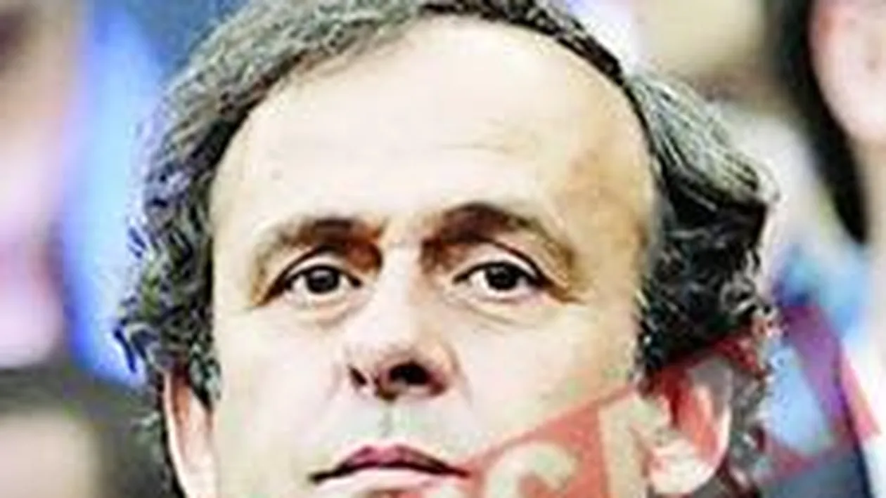 Platini il sustine pe Domenech