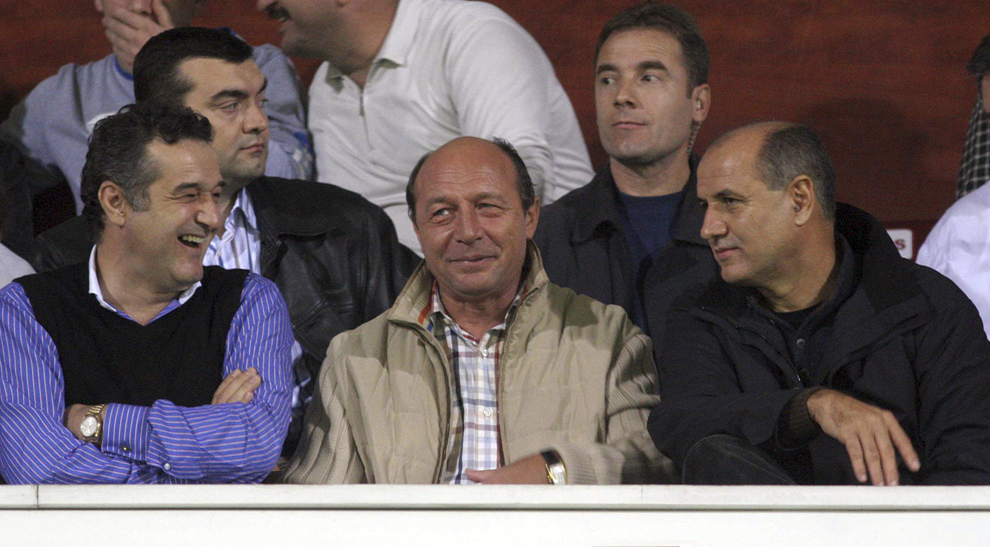 Gigi Becali şi Traian Băsescu erau, cândva, prieteni