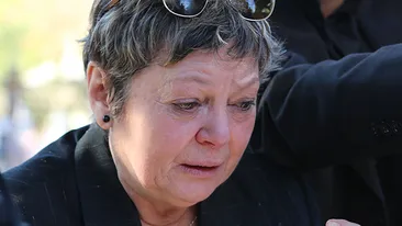 Anca Pandrea abia se mai tine pe picioare cand face asta! S-a baricadat in casa si nu se poate opri pana nu termina ce si-a propus