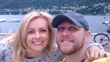 Soţul Simonei Gherghe a fost un rebel: ”Am devenit oaia de culoarea...”