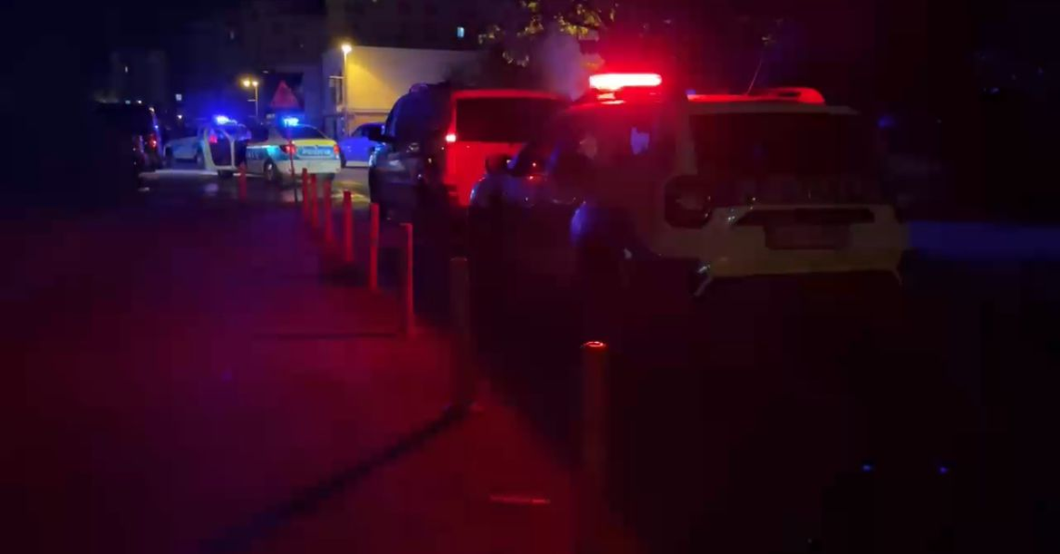 BREAKING! Bărbat înjunghiat în Cosmopolis, în ziua în care s-au împlinit 2 luni de la uciderea Teodorei
