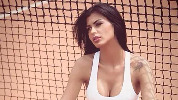 Pamfile recunoaste relatia, Daminuta se dezice. Fotbalistul declara ca bruneta a fost o aventura, doar ca sa agate pe internet