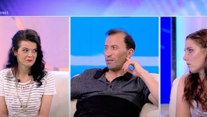 Căsnicia Vulpiței, pe muchie de cuțit! Elena a venit la Acces Direct cu cadouri pentru Viorel: „Rămâi cu mine sau cu ea?”