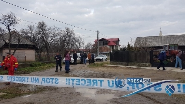 Triplă crimă în Satu Mare. Toţi membrii unei familii, desfiguraţi în propria locuinţă