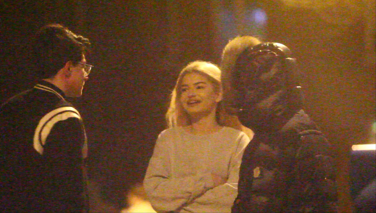 Ioana Boureanu a sărit rapid în ajutorul unui tânăr care a încasat o bătaie ca-n filme în fața unui club de noapte