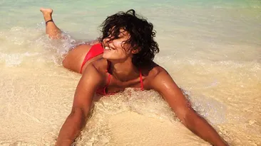 Mai ceva ca in filmele porno! Andreea Popescu s-a dezlantuit in Thailanda. Cred ca vrei sa ne arati ... si nu stii cum