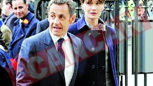 L-au jefuit pe Sarkozy