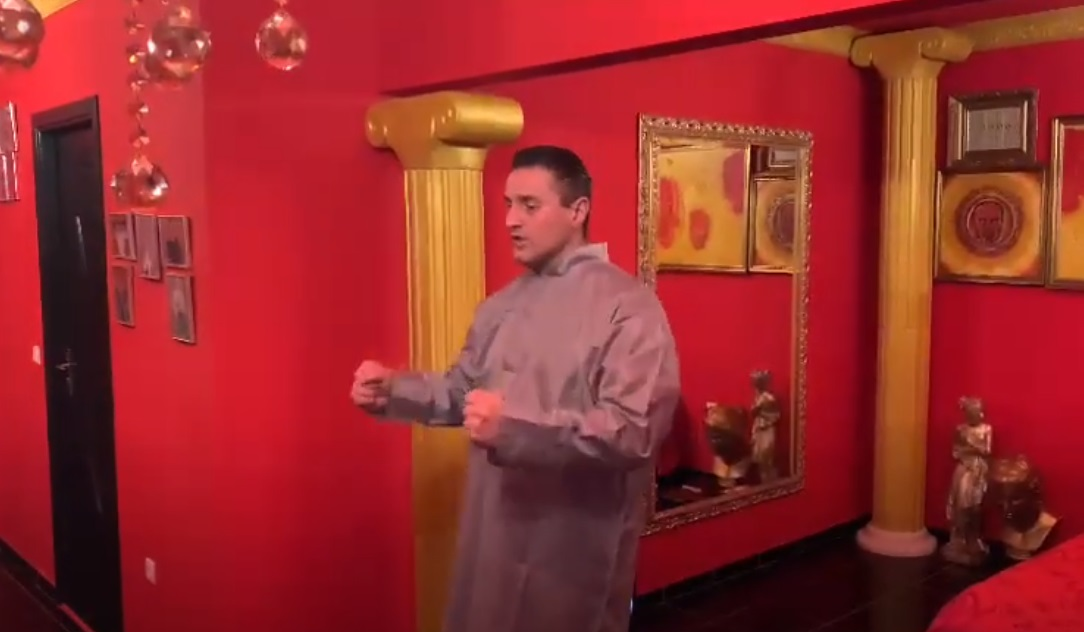 Gore a venit din închisoare cu gânduri religioase