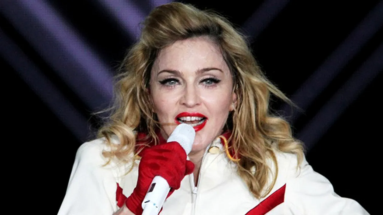 Madonna si-a sarbatorit ziua de nastere printr-o petrecere extravaganta cu tematica franceza