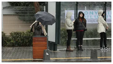 Cum ne va afecta jetul polar care coboară spre România? Țara noastră, locul de contact dintre un ciclon și un anticiclon