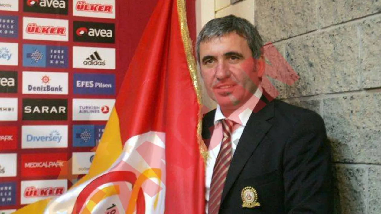 Cadou pentru Hagi: antrenor de ziua lui