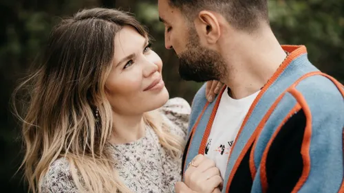 Smiley a comis-o grav, dar Gina Pistol a fost atracția serii! Cât a costat rochia de nașă a vedetei Pro TV