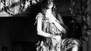 De ce a ţinut Mădălina Ghenea sarcina ascunsă timp de 8 luni
