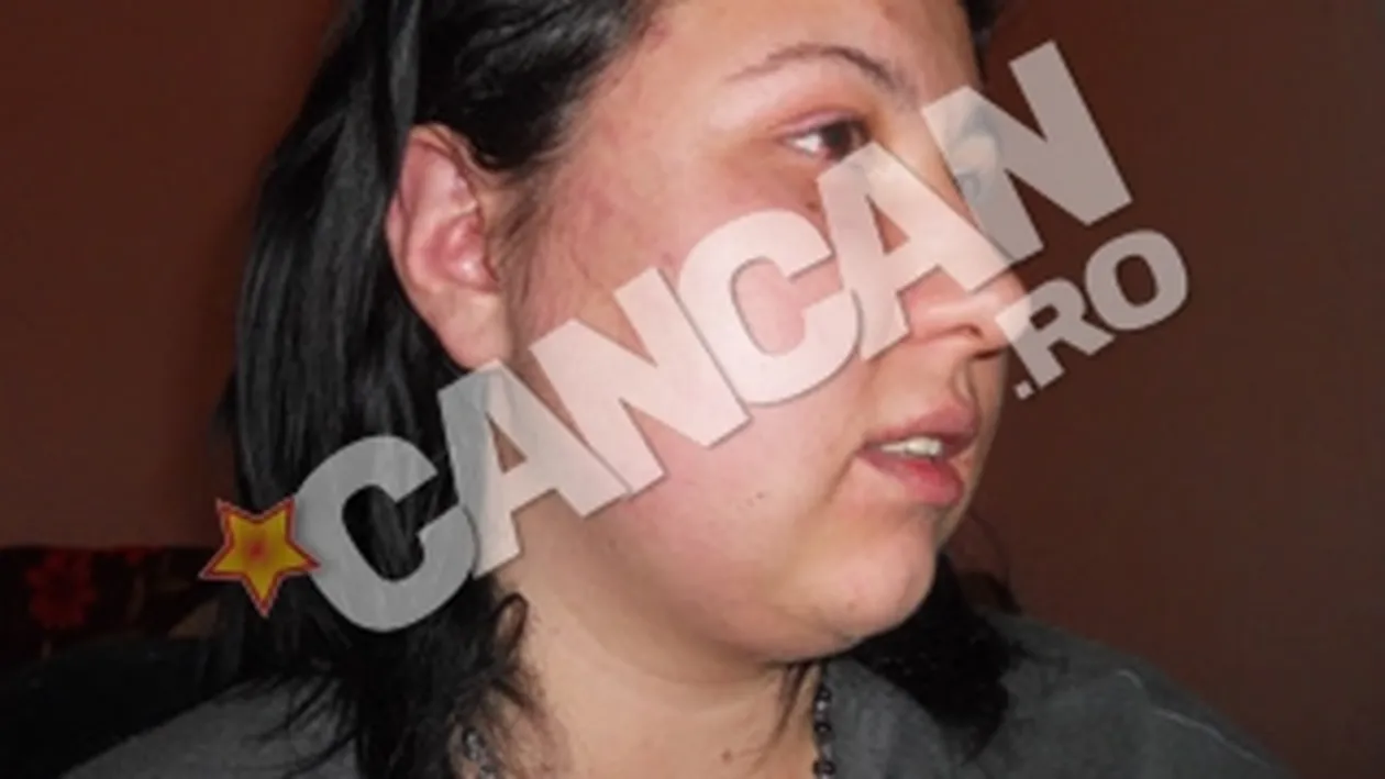 Ana Claudia, tanara care a sustinut ca s-a iubit cu cantareata Carmen Serban, a fost atacata de trei barbati!   „M-au drogat si m-au batut in fata blocului