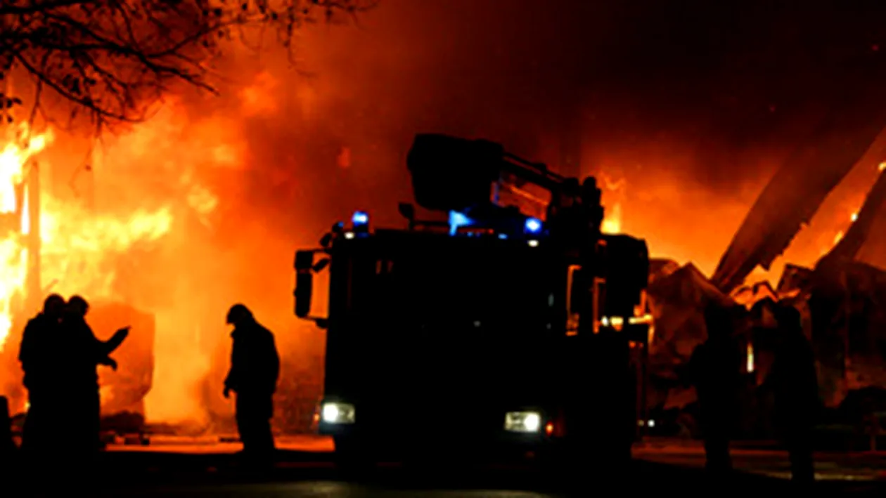 Incendiu in cartierul Ferentari din capitala