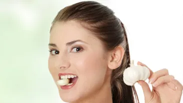 Cum sa slabesti cu usturoi