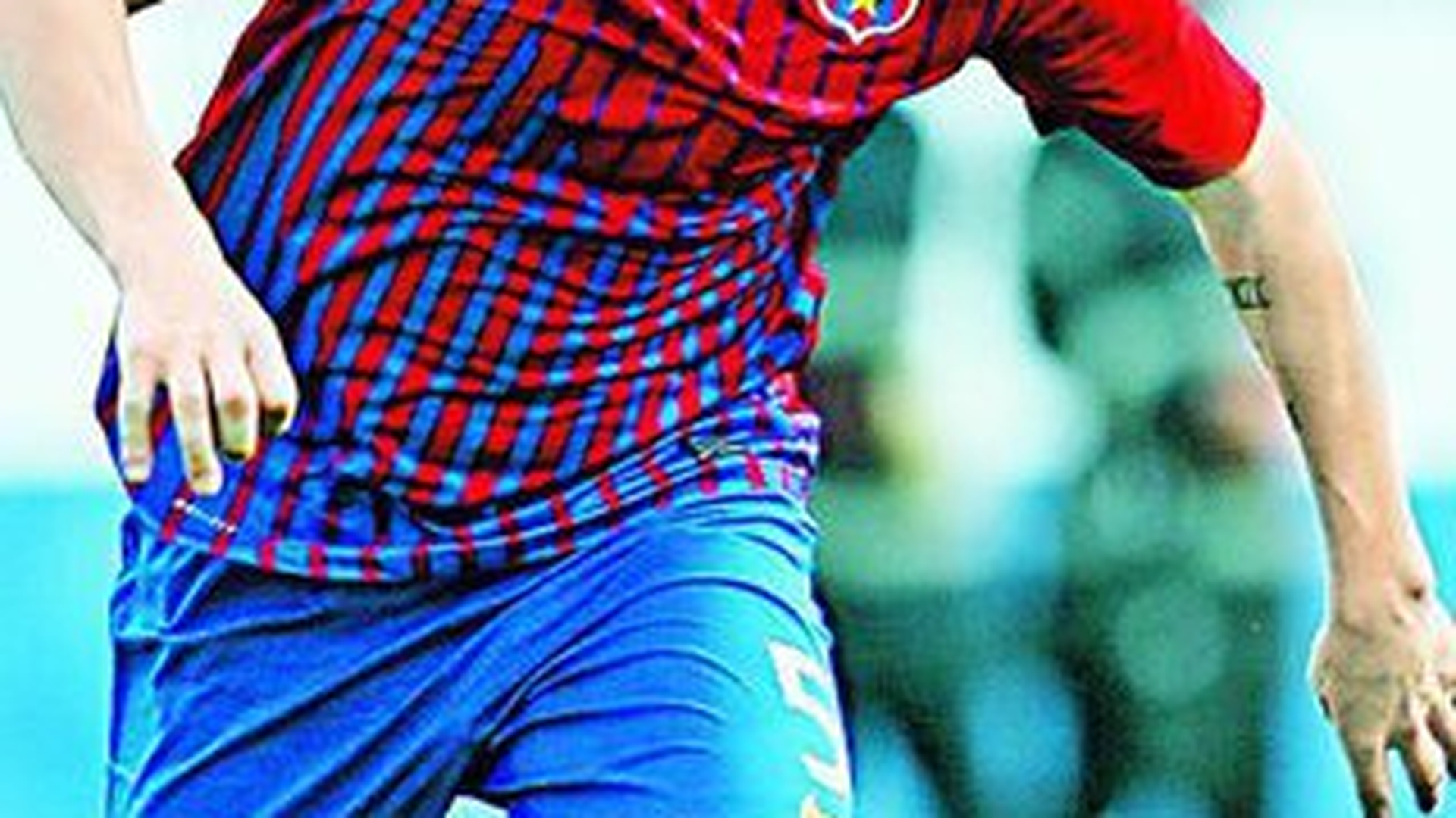 Continua seria petrecerilor. Brandan, capitan de club