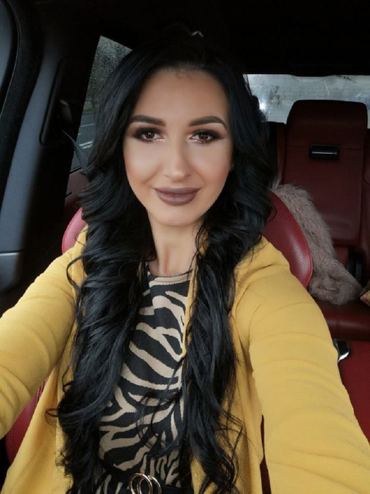 Mirela de la Insula Iubirii, la un pas de a fi ucisă, în închisoare. Ce îi făcea colega criminală de celulă: „A început să-şi facă cuţite din conserve”