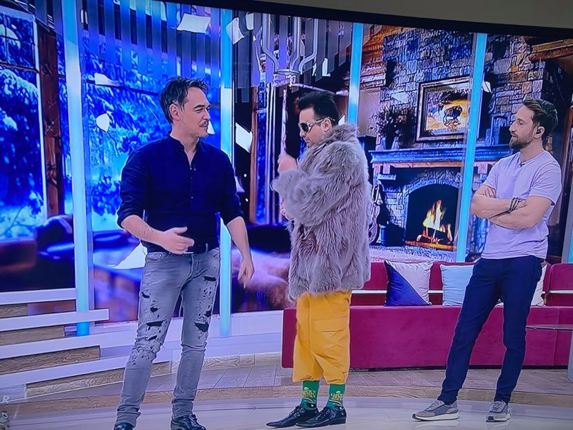 Dani Oțil “i-a dat șah mat” lui Robert Tudor, după ce a dansat pe o melodie lăutărească la Neatza: “Să pui filmarea de azi lângă cea cu ultima oară la Măruţă” | VIDEO