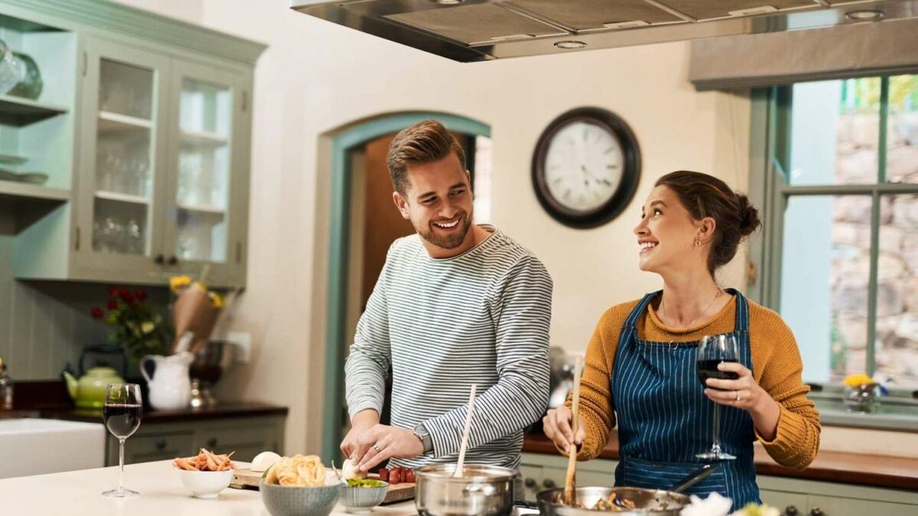 (P) Activități pentru cuplurile care vor să se relaxeze acasă