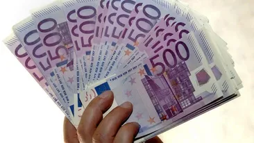 Curs BNR 12 noiembrie. Leul se depreciază la început de săptămână