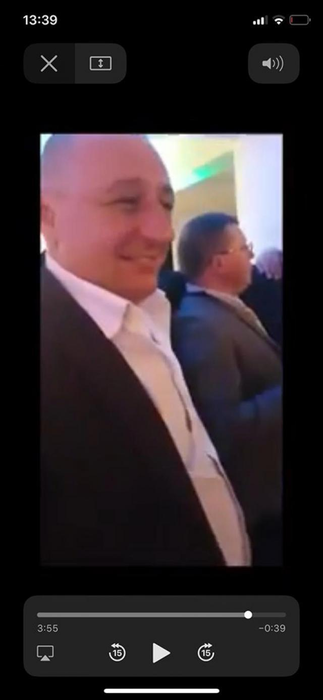 Scandalos: imagini cu polițiști din Suceava la petrecere alături de contrabandiști