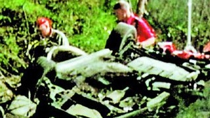 Ce a patit o fetita in urma unui accident de masina din SUA! Blocata doua zile langa cadavrul tatalui