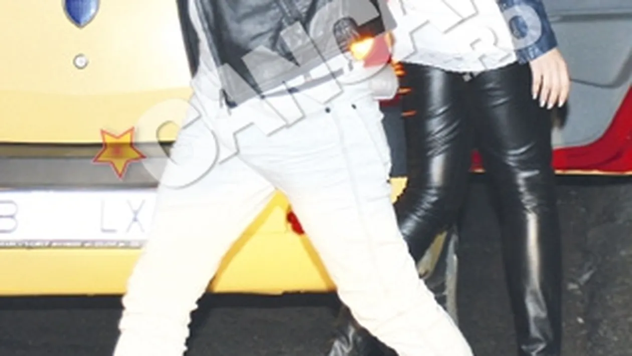 Cum a ratat Bendeac aventura vietii lui? Doua fete pe care le agatase l-au parasit in fata blocului! A ramas neconsolat!