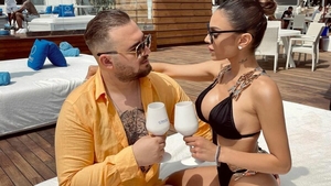 Karmen Simionescu, experienţă neplăcută în vacanţă. Cum au reuşit prietenii să îi strice planurile artistei