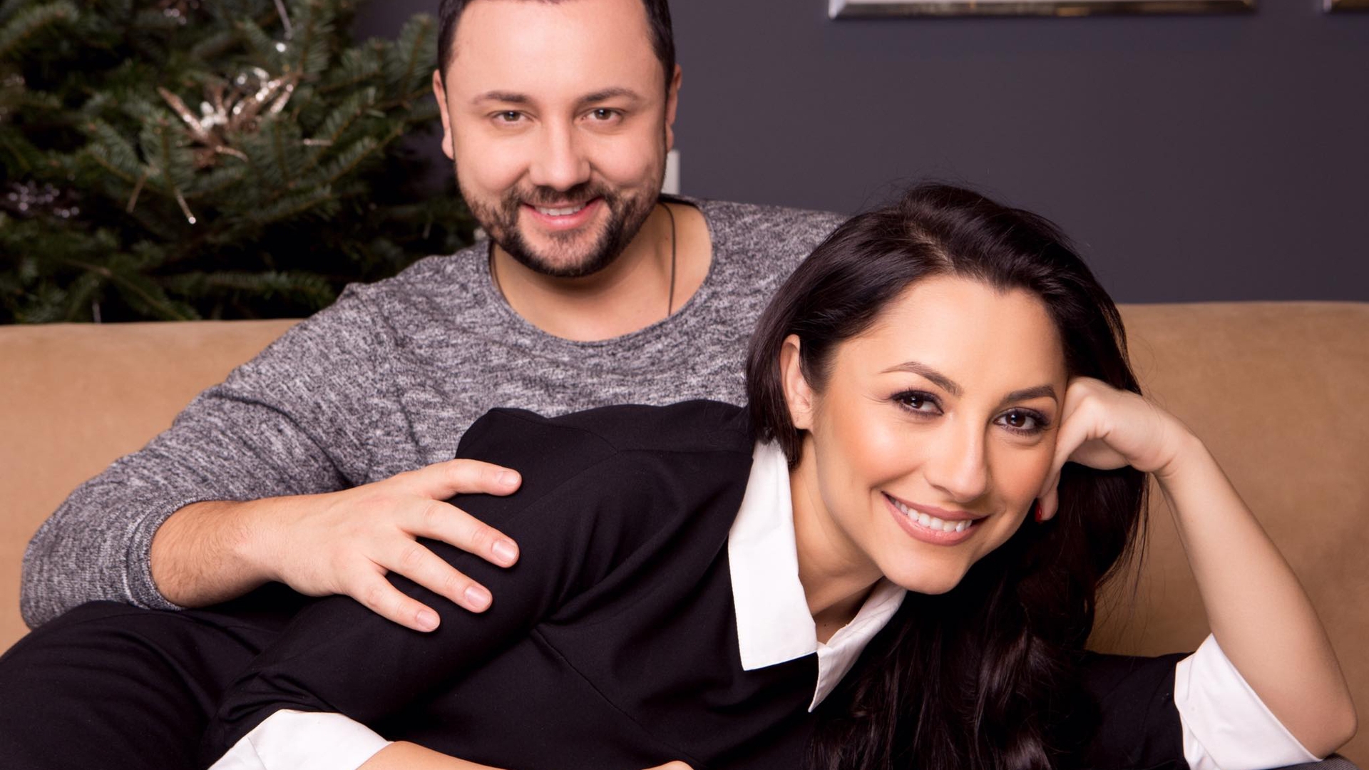 ANDRA radiază de fericire, în ziua de Sfântul Valentin! Fotografia cu noul ei look a strâns mii de like-uri