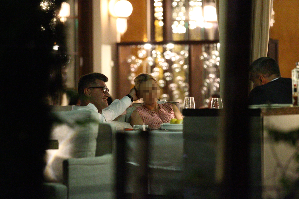 "Regele imobiliarelor" face gesturi tandre