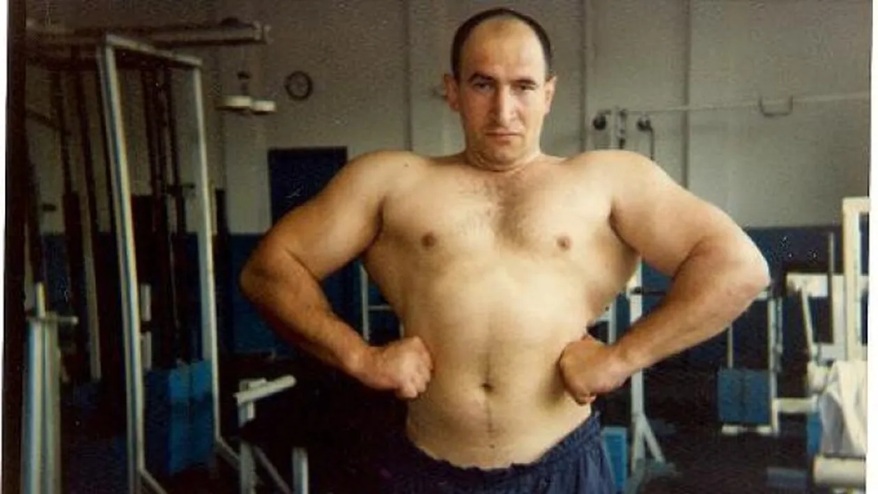 Dupa doi ani dupa gratii, nevinovat, un roman iese la atac! “Am mancat iarba, de foame, cer despagubiri de 10 miliioane de euro!”