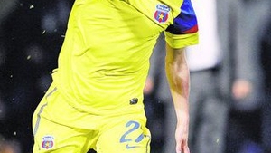 Stelistul Laurentiu Marinescu se insoara! Petrecere cu lautari inainte de finala cu Dinamo