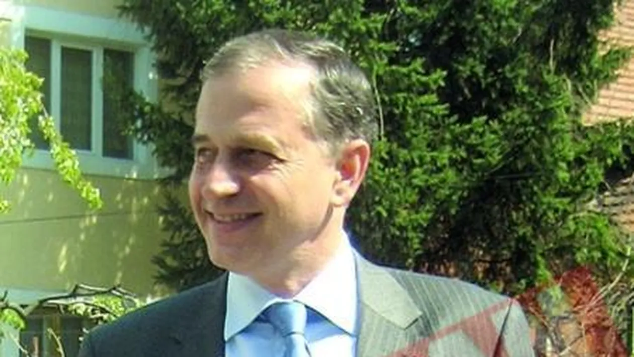 Mircea Geoana face consiliu de familie pentru Paste