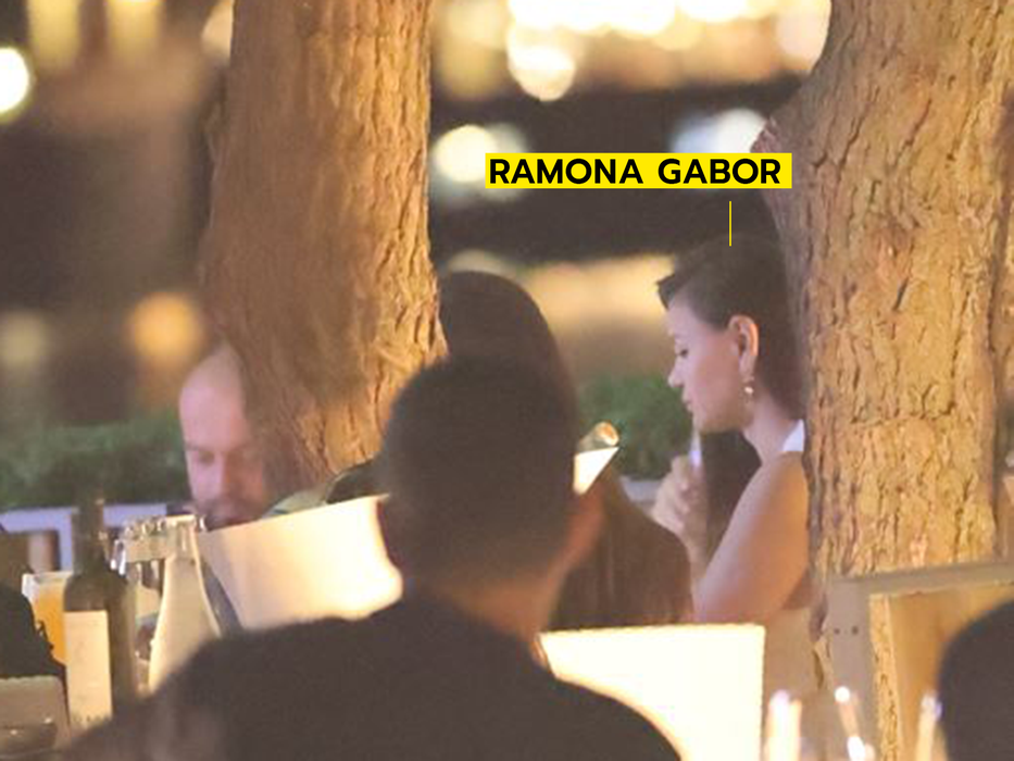 Ramona Gabor fumează narghilea  (Foto: CANCAN.RO)