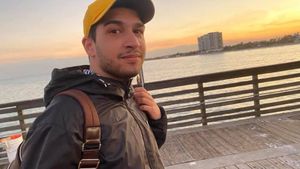 Claudiu Dumitrache, momente de groază în SUA. “Te omorâm, dă-ne toți banii!” Atacatorii au scos bricegele și… Cum a scăpat tânărul cântăreț de infractori