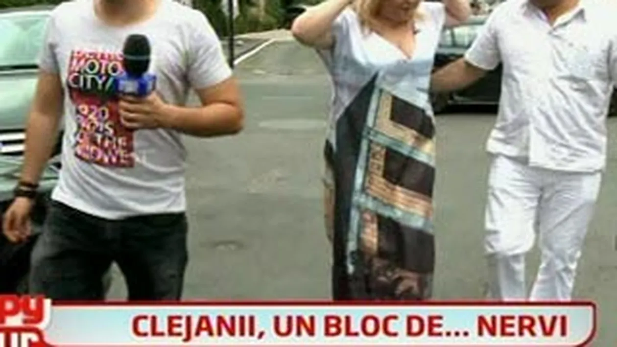 Viorica de la Clejani s-a imbracat in blocul groazei! Cu etajele pe cap s-a inghesuit in masina si s-a dus la primarie: Sunt noul Dristor, asta e noua arhitectura a Bucurestiului!