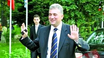 Gusa il vede pe Videanu la DNA