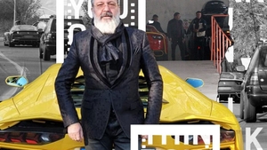 Excentricul milionar român a luat măsuri serioase după ce a fost jefuit. Cum l-am filmat pe celebrul afacerist,  “flancat” de garda de corp