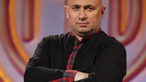 Masterchef cu...dragoste! O concurentă s-a indrăgostit de unul dintre chefi si i-a făcut o dedicatie siropoasa in faţa camerelor