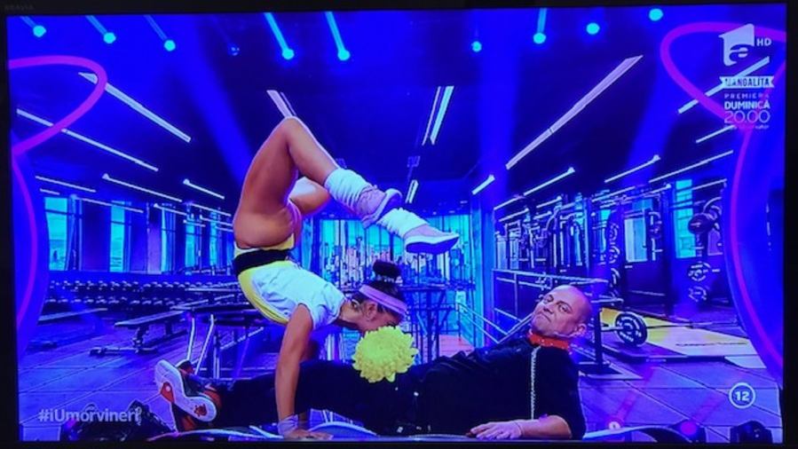 Scene +18 la iUmor de la Antena 1! O concurentă a apărut în pielea goală și a început să se… Reacție uluitoare a Deliei Matache