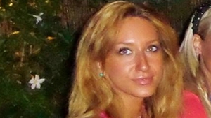 Cura de detoxifiere intensa dupa divort! Ce isi pune pe rani Ioana Dichiseanu si cine o consoleaza dupa despartirea de grec
